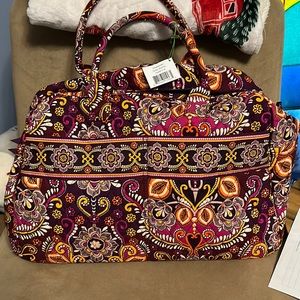 Vera Bradley Weekender bag in Safari Sunset